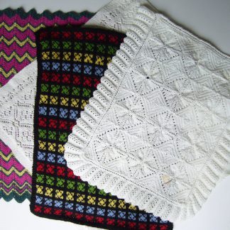 LR32 - Four Traditional Bedspreads