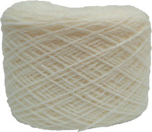 Ecru 1 1/2ply acrylic yarn