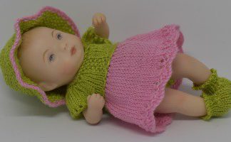SALE SDC07 - Outfit to fit a 3" Porcelain Doll