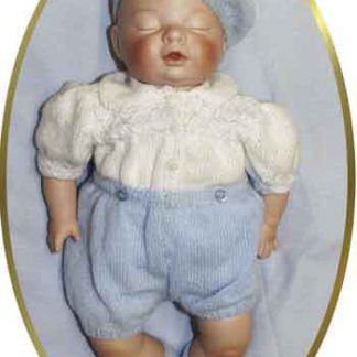BF27 - Outfit for Baby Carol