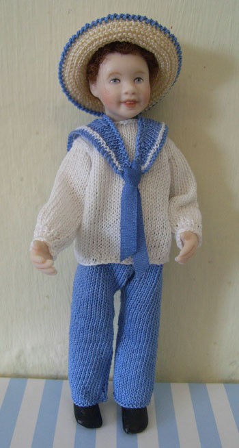 TT93 - Sailor outfit designed for a 4 1/2" doll