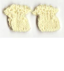 SDC01 - Yellow bootees for a 3" doll