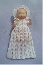 TT01 - Christening gown for a 2 1/4" doll
