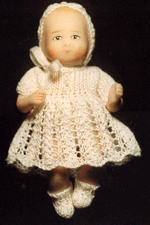 TT02 - Dress outfit for a 2 1/4" doll