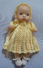 TT35 - Dress, bonnet, pants and bootees for a 3" doll