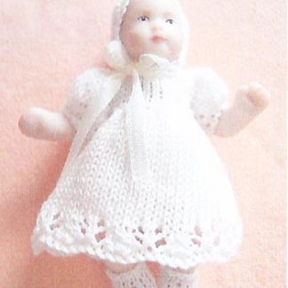 TT47 - Dress and bonnet for a 1 3/4" doll